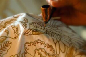 Apa Tujuan Awal Pembuatan Batik ? Batik Sebagai Identitas Nasional